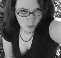 FEMININEMYSTIC